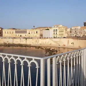  Dom wakacyjny Perla Marina Ortigia